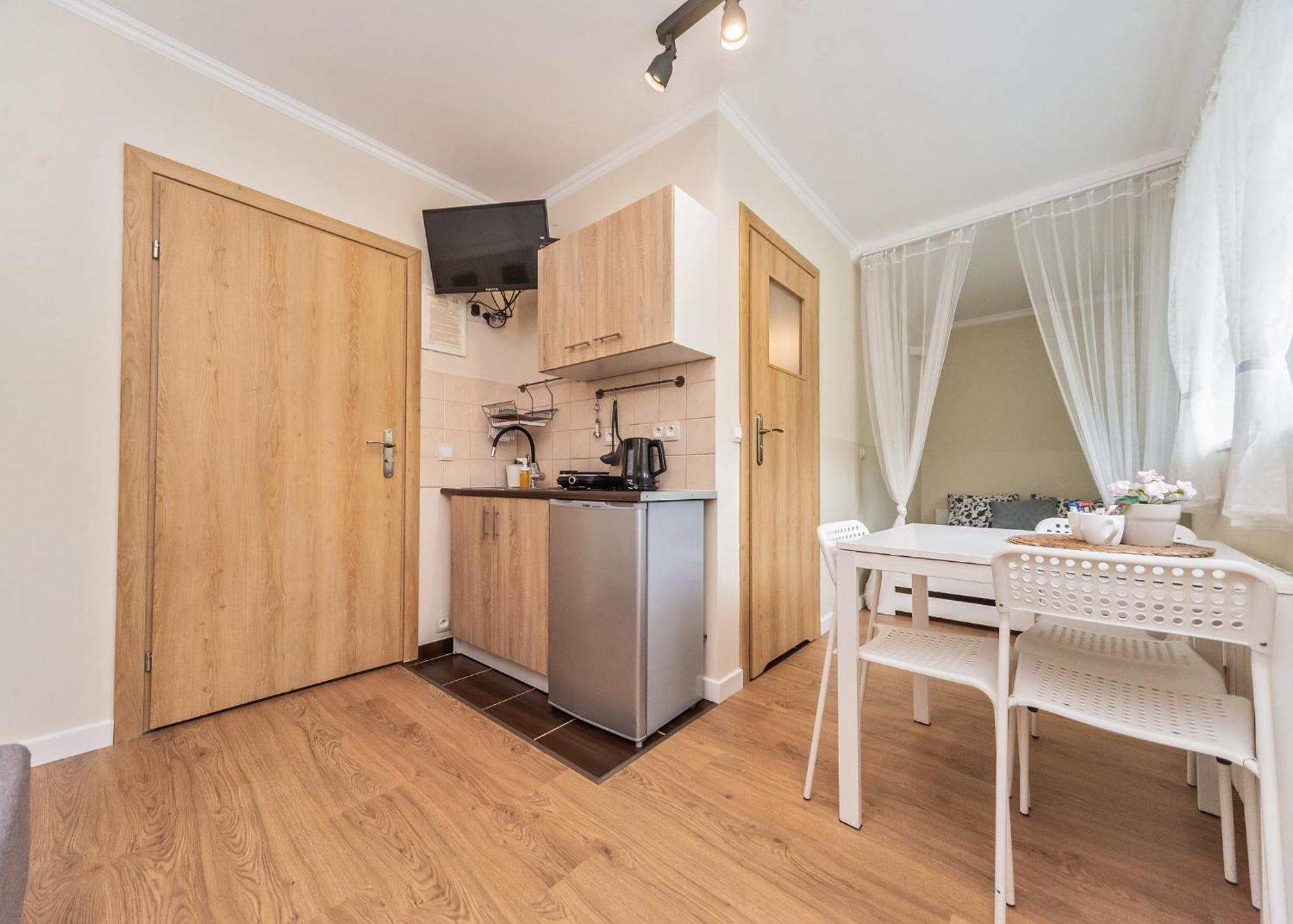 Willa Aleksandra - Apartamenty Międzybrodzie Żywieckie Kültér fotó