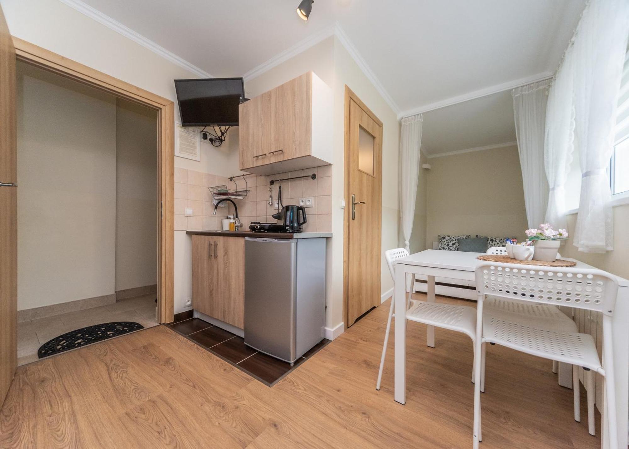 Willa Aleksandra - Apartamenty Międzybrodzie Żywieckie Kültér fotó
