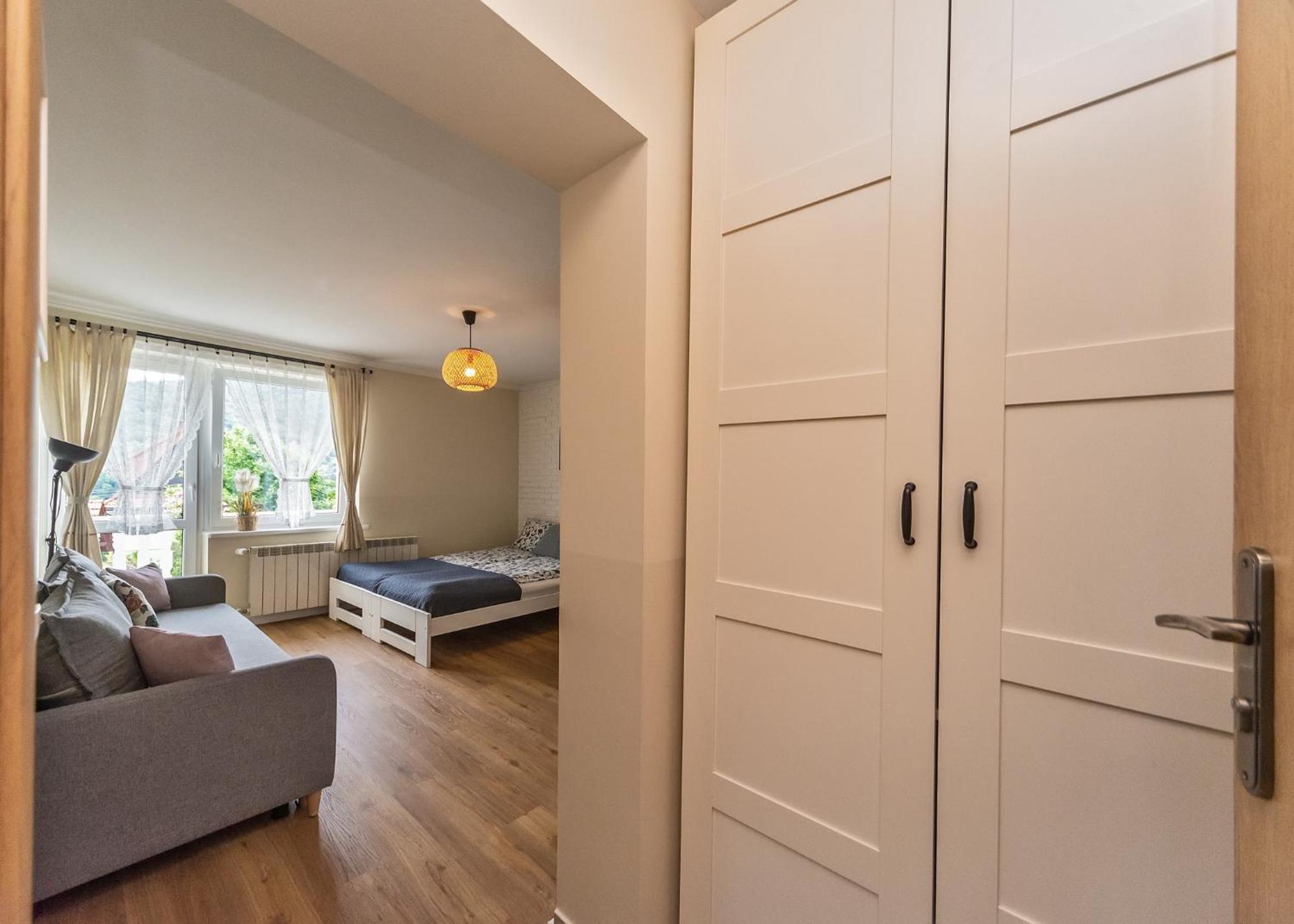 Willa Aleksandra - Apartamenty Międzybrodzie Żywieckie Kültér fotó